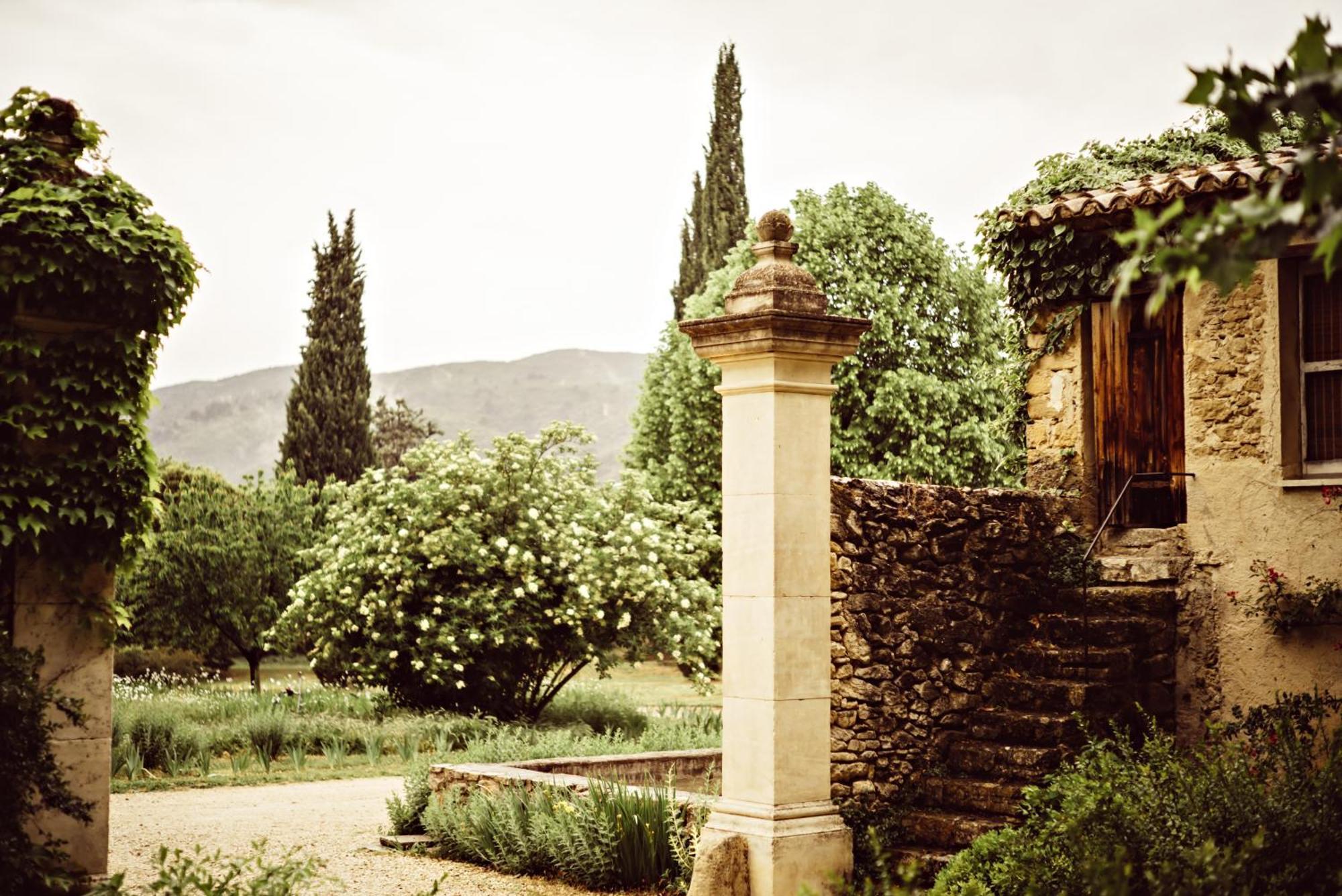 Le Galinier Lourmarin, A Beaumier Guesthouse Екстер'єр фото